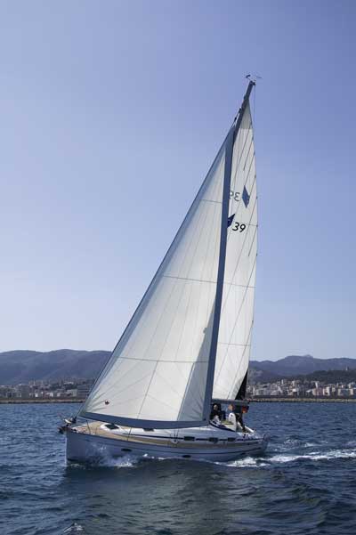 Charter Yacht zu chartern bei Sunja Yachting Bavaria 39 Cruiser 5